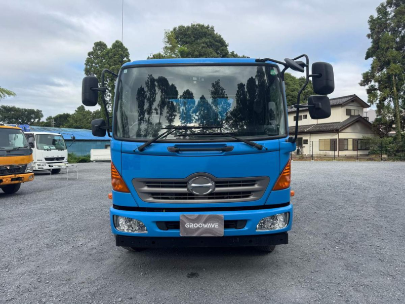 増トンプレス式新明和 10.2立米 汚水タンク 連続スイッチ|中古トラックの販売・買取・査定のアイナビ