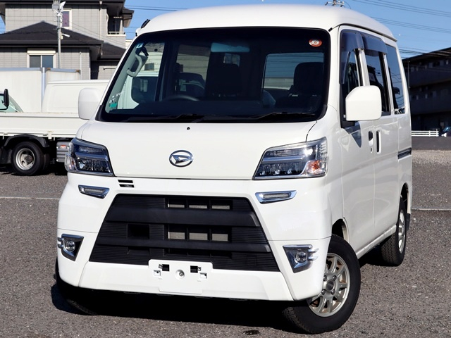 クルーズター　4WD　スマートアシスト　MT5速|中古トラックの販売・買取・査定のアイナビ