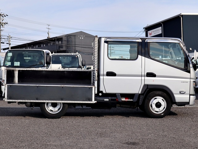 Wキャブ　積載2T　車両総重量5t未満　平ボディ　全低床|中古トラックの販売・買取・査定のアイナビ