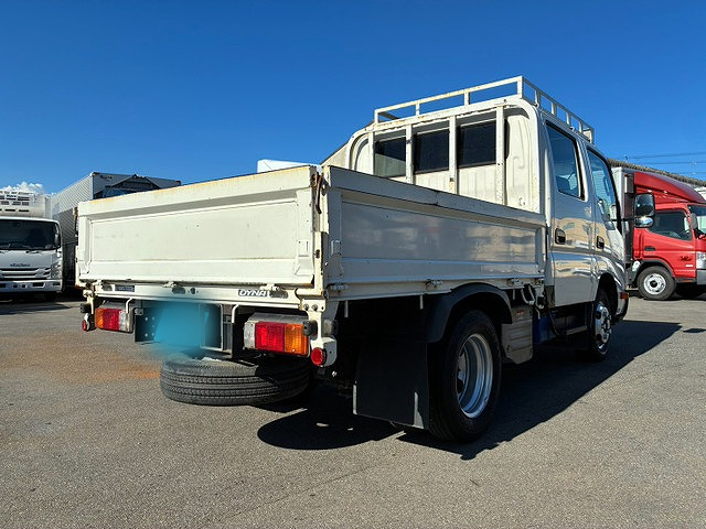 保証対象車両 車検付 Wキャブ 4ナンバー 6人 リアヒーター|中古トラックの販売・買取・査定のアイナビ