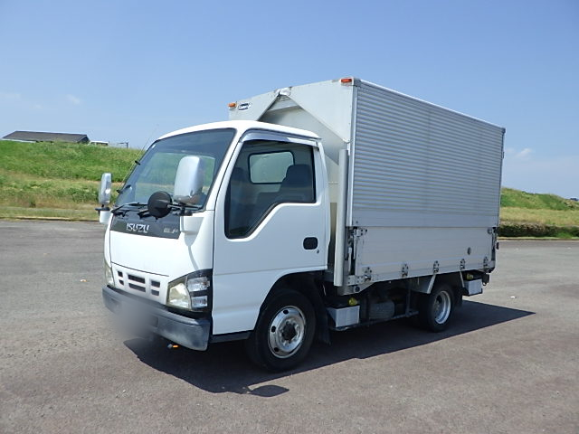 いすゞ平成17年式アルミウィング車検付き4WD|中古トラックの販売・買取・査定のアイナビ