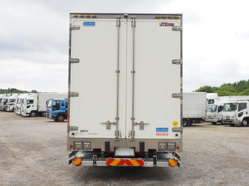 いすゞ ウイング車 ギガ|中古トラックの販売・買取・査定のアイナビ