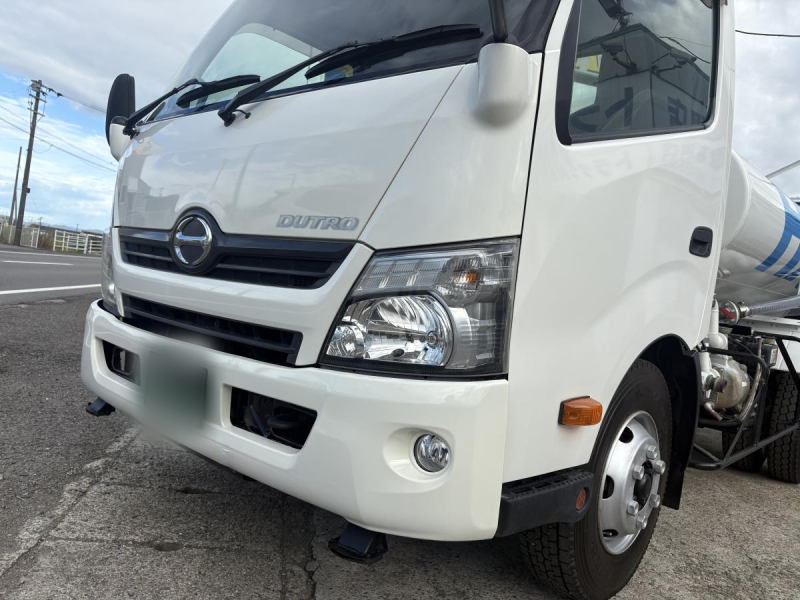 H26　デュトロ　散水車　サブエンジン付|中古トラックの販売・買取・査定のアイナビ