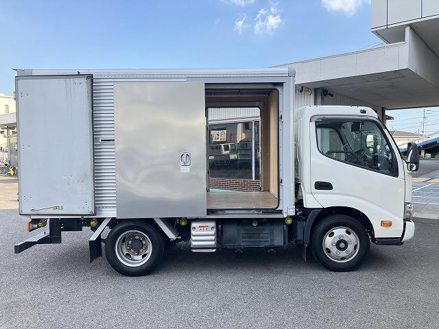 トヨタ バン車|中古トラックの販売・買取・査定のアイナビ