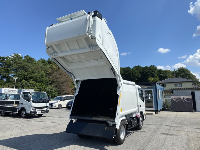 キャンター　新明和工業　プレス式　4.3㎥　150PS　積載2,000kg|中古トラックの販売・買取・査定のアイナビ