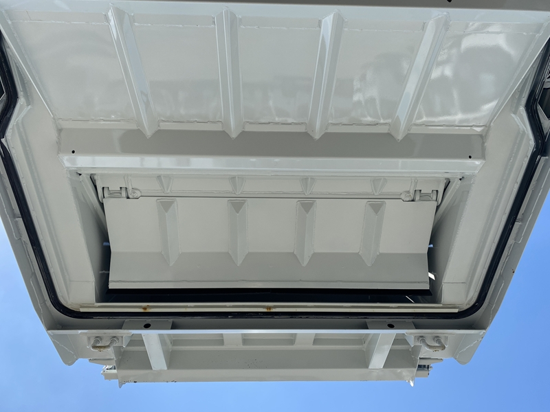 キャンター　新明和工業　プレス式　4.3㎥　150PS　積載2,000kg|中古トラックの販売・買取・査定のアイナビ