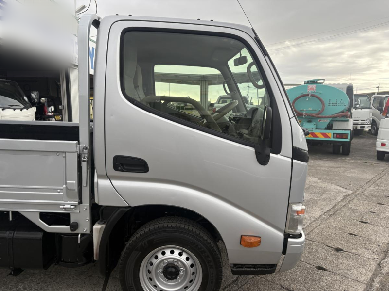 H27　ダイナ　1.45t　平ボディ|中古トラックの販売・買取・査定のアイナビ