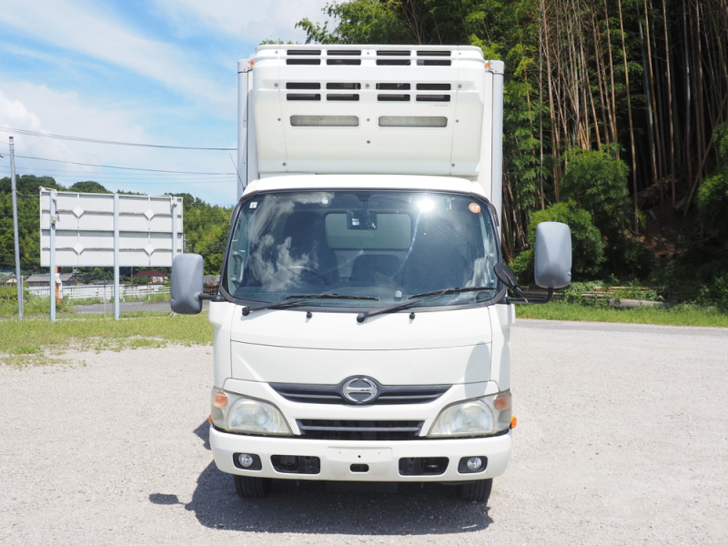 日野 冷凍バン デュトロ|中古トラックの販売・買取・査定のアイナビ
