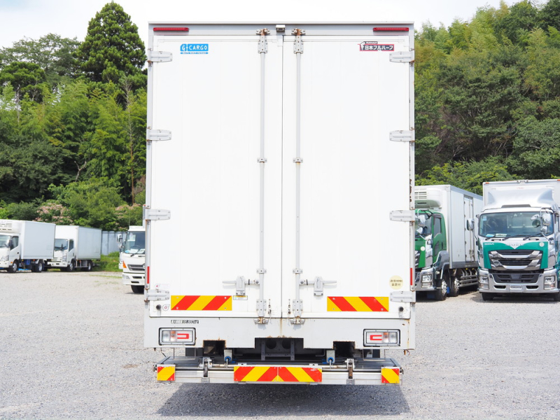 いすゞ ウイング車 ギガ|中古トラックの販売・買取・査定のアイナビ