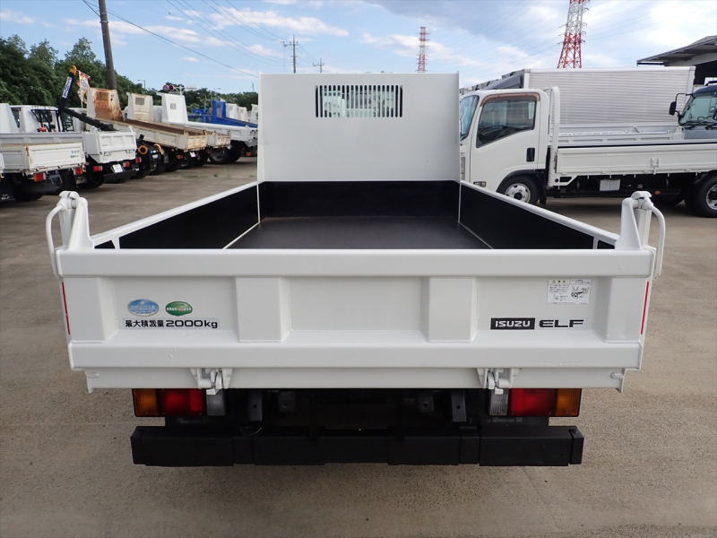 【352889】小型　極東開発工業　塗装済み　土砂ダンプ|中古トラックの販売・買取・査定のアイナビ