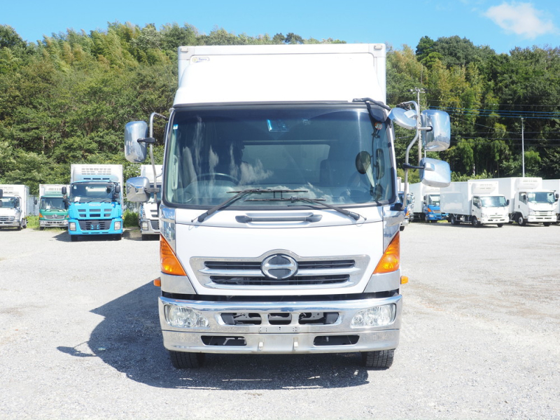 日野 冷凍バン レンジャー|中古トラックの販売・買取・査定のアイナビ