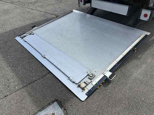 いすゞ バン車|中古トラックの販売・買取・査定のアイナビ