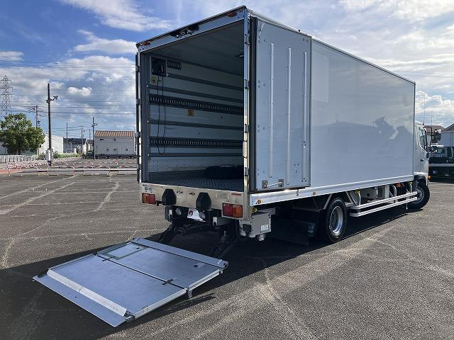 日野 バン車|中古トラックの販売・買取・査定のアイナビ