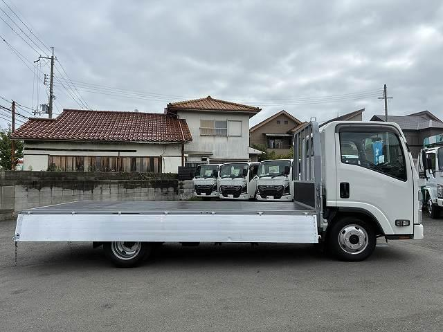 日産 平ボディ|中古トラックの販売・買取・査定のアイナビ