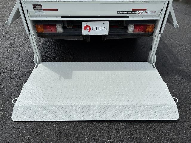日野 平ボディ デュトロ|中古トラックの販売・買取・査定のアイナビ
