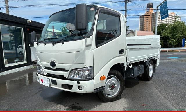 日野 平ボディ デュトロ|中古トラックの販売・買取・査定のアイナビ