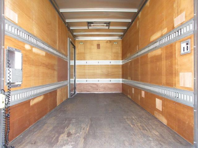 トヨタ バン車|中古トラックの販売・買取・査定のアイナビ
