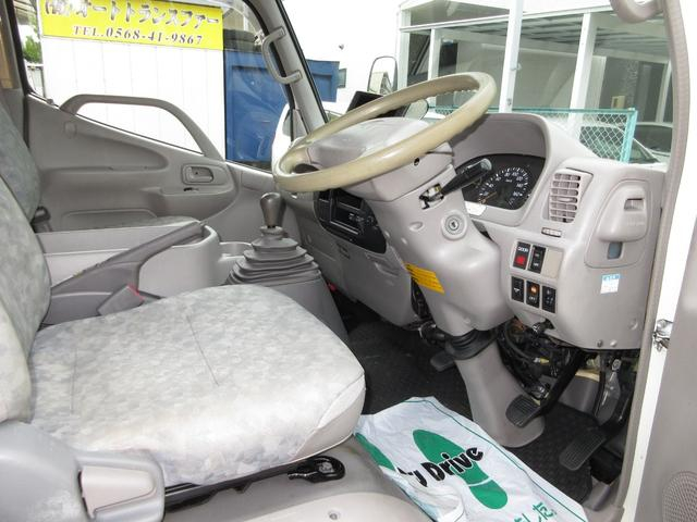トヨタ バン車|中古トラックの販売・買取・査定のアイナビ