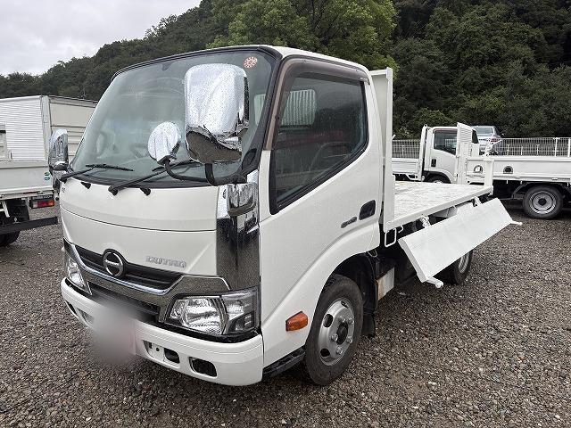 日野 ダンプ デュトロ|中古トラックの販売・買取・査定のアイナビ