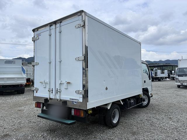 いすゞ バン車|中古トラックの販売・買取・査定のアイナビ