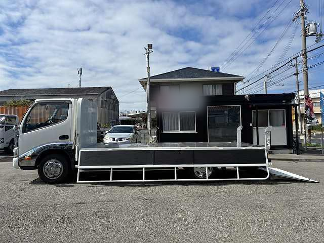 日野 平ボディ デュトロ|中古トラックの販売・買取・査定のアイナビ