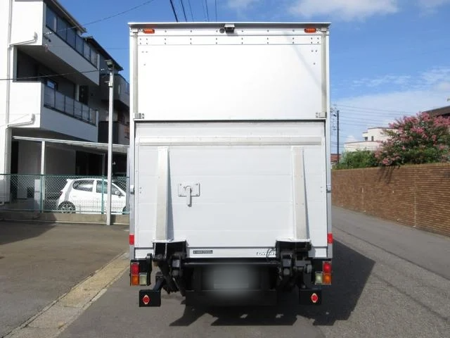 トヨタ バン車|中古トラックの販売・買取・査定のアイナビ