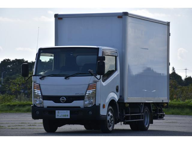 日産 バン車