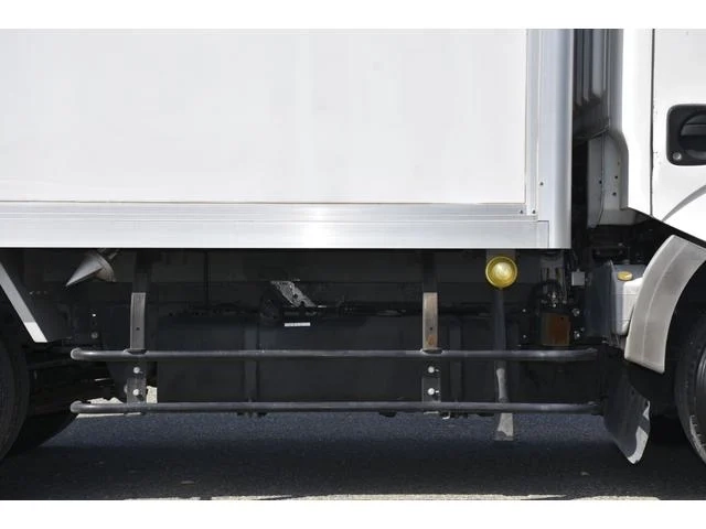 日産 バン車|中古トラックの販売・買取・査定のアイナビ