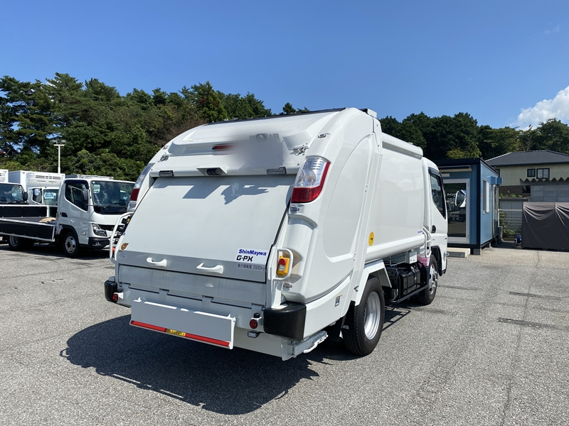 キャンター　新明和工業　プレス式　4.3㎥　150PS　積載2,000kg|中古トラックの販売・買取・査定のアイナビ