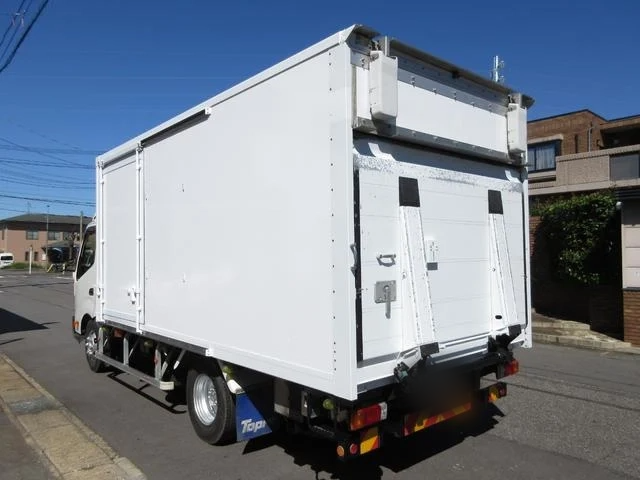 トヨタ バン車|中古トラックの販売・買取・査定のアイナビ
