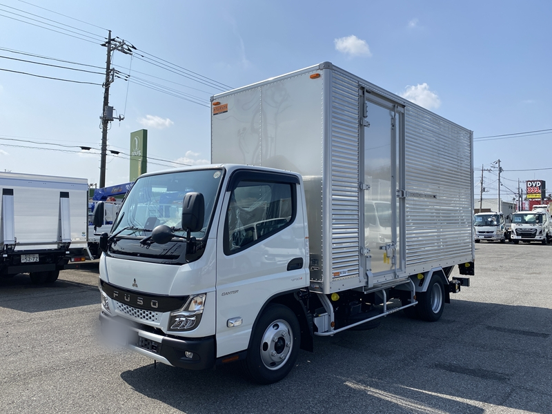 キャンター　標準ロング　全低床　ラッシング2段　サイドドア　跳上ゲート付　積載2,000kg|中古トラックの販売・買取・査定のアイナビ