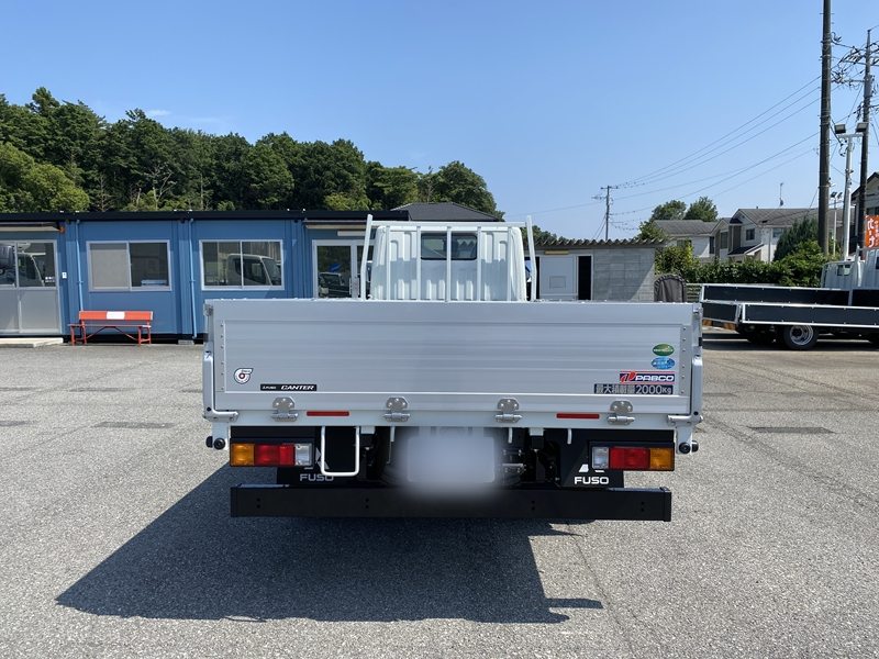 キャンター　標準ロング　全低床　アルミブロック　積載2,000kg|中古トラックの販売・買取・査定のアイナビ