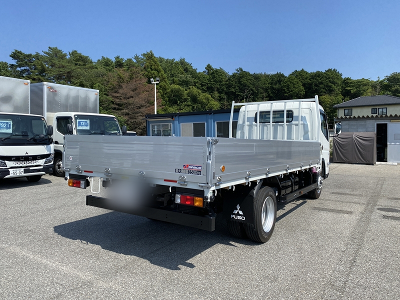 キャンター　標準ロング　全低床　アルミブロック　積載2,000kg|中古トラックの販売・買取・査定のアイナビ