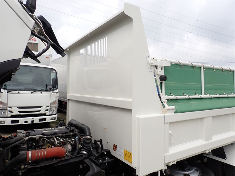 【353617】小型　ダンプ　3t積み　M/T　低走行　高年式|中古トラックの販売・買取・査定のアイナビ
