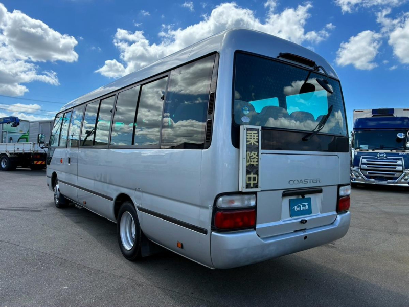トヨタ バス コースター|中古トラックの販売・買取・査定のアイナビ