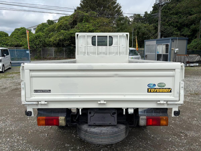 10尺 全低床 2トン積載  3方開 5速MT スタッドレスタイヤ ETC|中古トラックの販売・買取・査定のアイナビ