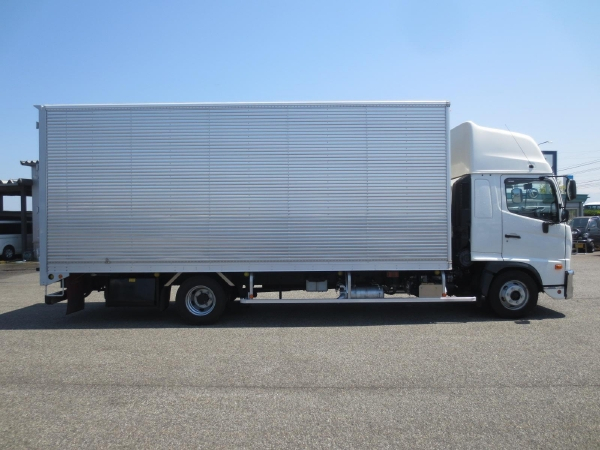 日野 バン車|中古トラックの販売・買取・査定のアイナビ