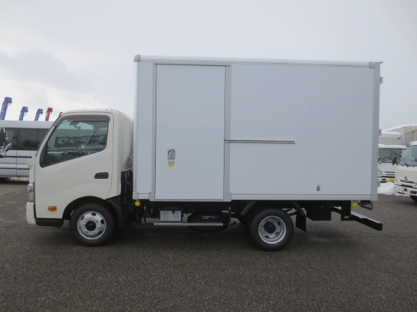 トヨタ バン車|中古トラックの販売・買取・査定のアイナビ