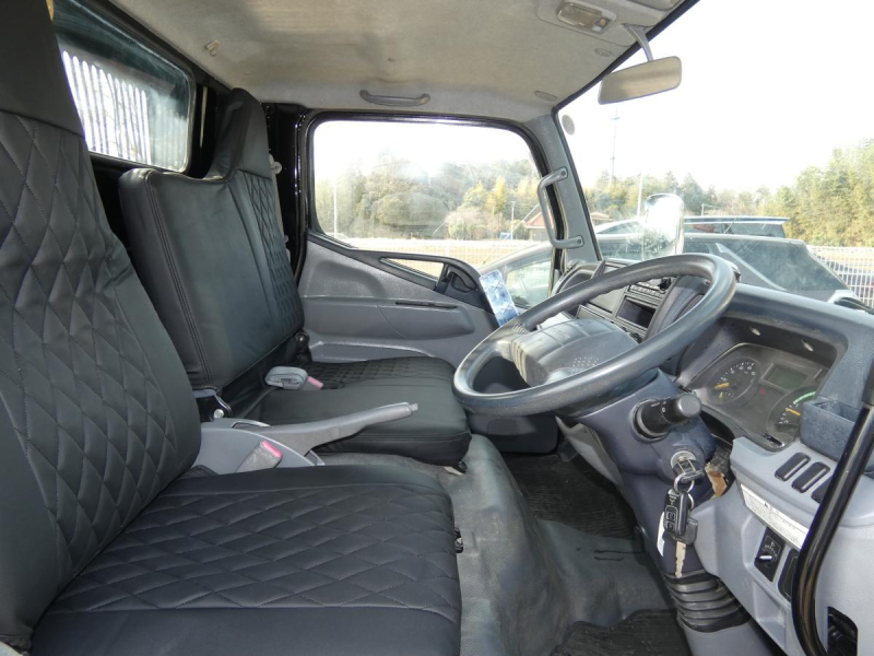 H25 2トン　ダンプ　マニュアル|中古トラックの販売・買取・査定のアイナビ