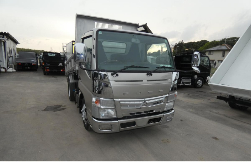 H 23 3トン　ダンプ　マニュアル|中古トラックの販売・買取・査定のアイナビ