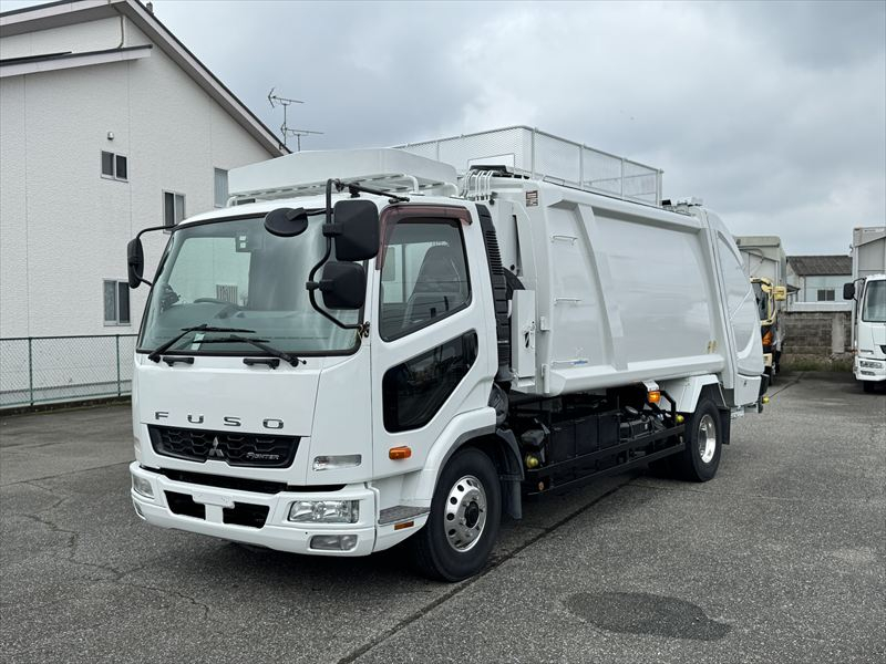 プレス　10.2　新明和|中古トラックの販売・買取・査定のアイナビ