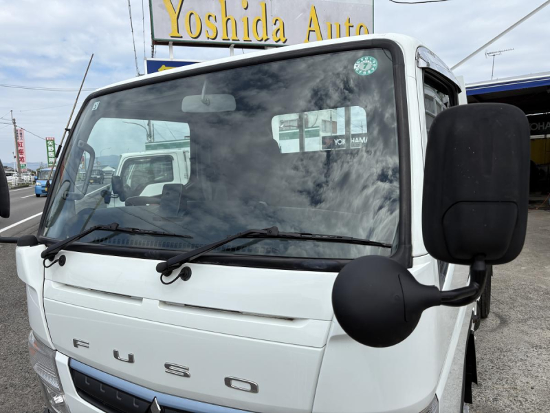 H30 キャンター　2t平ボディ|中古トラックの販売・買取・査定のアイナビ