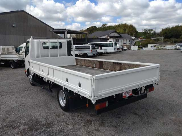 日野自動車 デュトロ　2トン平ボディ　ワイドロング　積載2000kg|中古トラックの販売・買取・査定のアイナビ