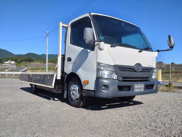 日野自動車 デュトロ　2tヒラボディ　ワイドロング　全低床|中古トラックの販売・買取・査定のアイナビ