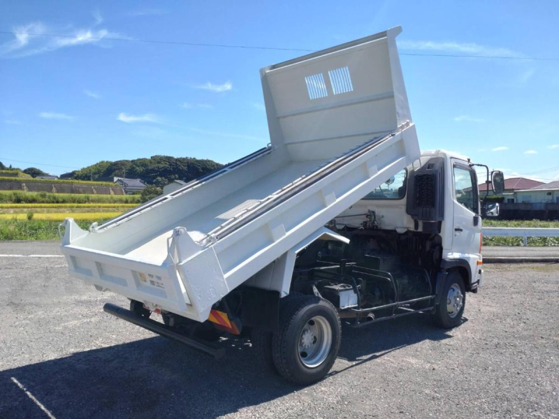 日野自動車 レンジャー 4トンダンプ　積載量3700kg　極東開発製|中古トラックの販売・買取・査定のアイナビ