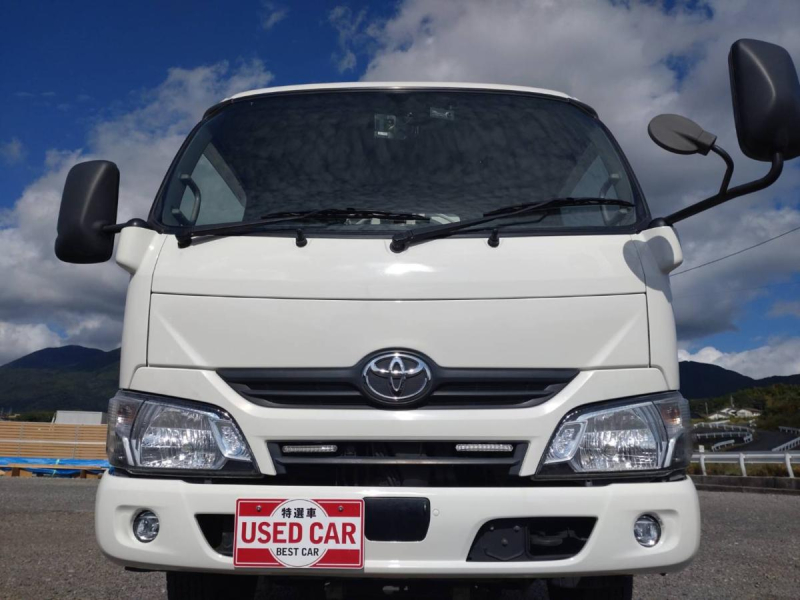 トヨタ トヨエース タンクローリー　1層3.3KL　消防書類有り|中古トラックの販売・買取・査定のアイナビ