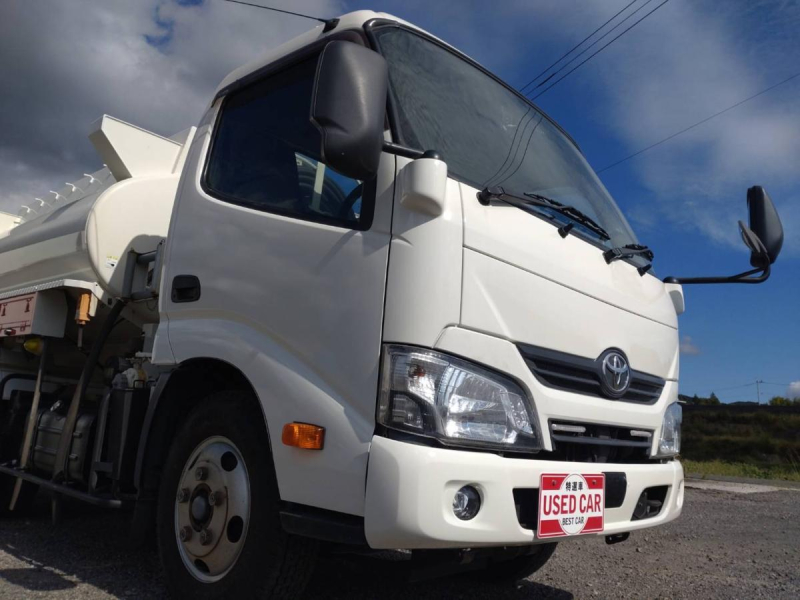 トヨタ トヨエース タンクローリー　1層3.3KL　消防書類有り|中古トラックの販売・買取・査定のアイナビ