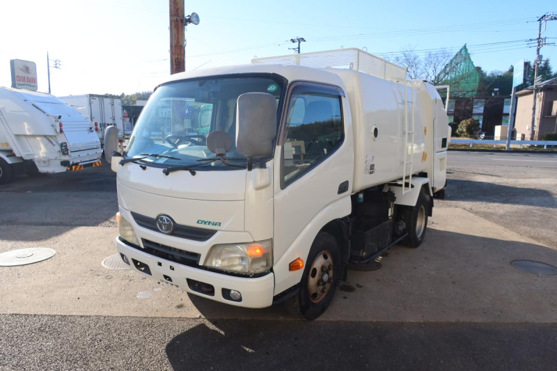 ダイナ　巻き込みパッカー車　モリタ製5.0立米　積載2550kg|中古トラックの販売・買取・査定のアイナビ
