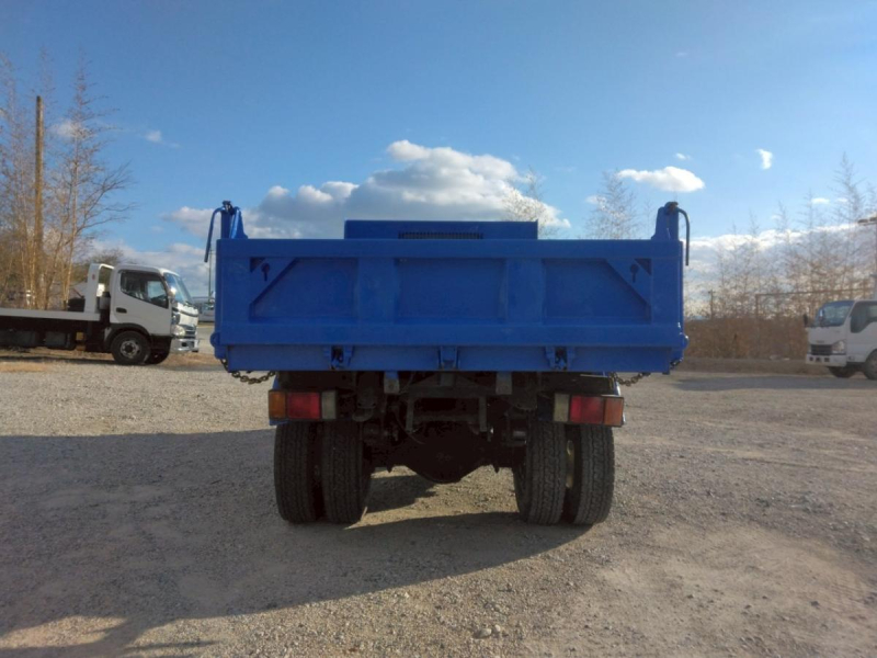 H26年　タイタン 3t 高床 強化ダンプ　No.1048|中古トラックの販売・買取・査定のアイナビ