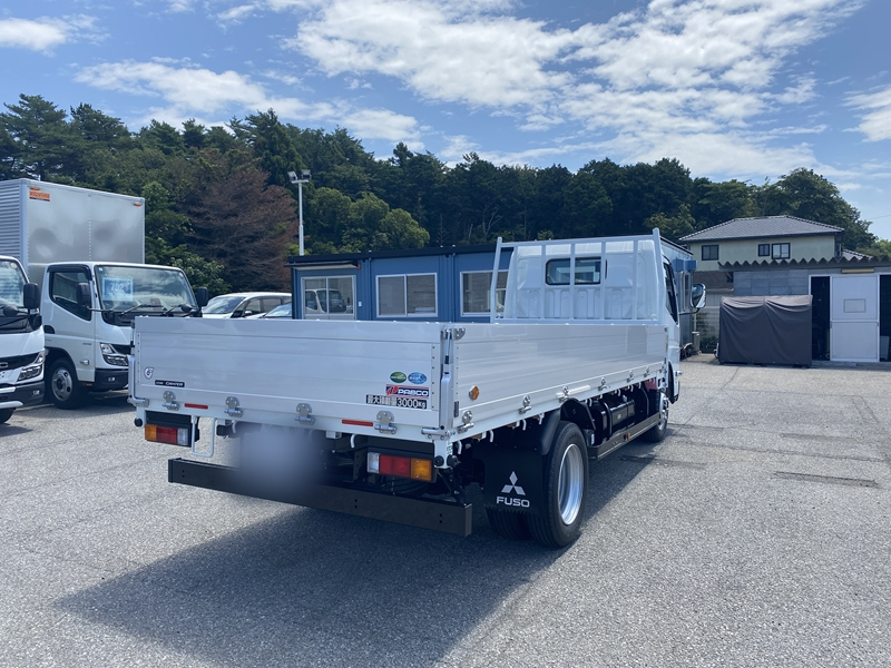 キャンター　標準ロング　全低床　アルミブロック　積載2,000kg|中古トラックの販売・買取・査定のアイナビ